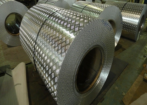 China Blatt der Antigleiter-Aluminiumdiamant-Platten-Treppen-Schritt-1.0mm des Aluminium-6061 für Aufzüge fournisseur
